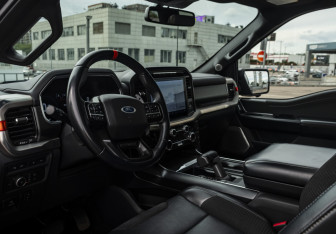 Подержанный автомобиль Ford F-150 2021 года (11 фото)