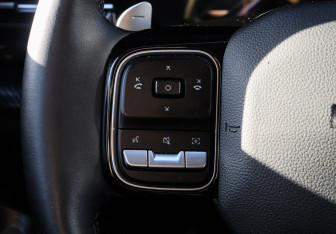 Подержанный автомобиль Haval H3 2024 года (31 фото)