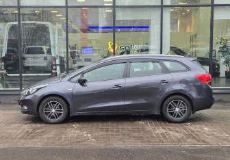 Подержанный автомобиль Kia Ceed Wagon 2013 года (5 фото)