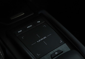 Подержанный автомобиль Lexus ES 2021 года (26 фото)