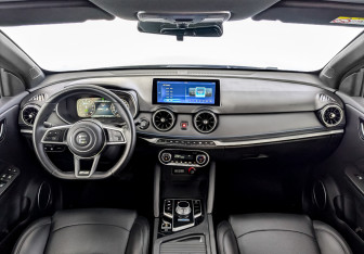 Подержанный автомобиль Evolute i-JOY 2025 года (14 фото)