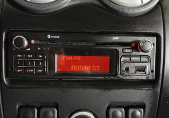 Подержанный автомобиль LADA (ВАЗ) Largus Wagon 2018 года (14 фото)