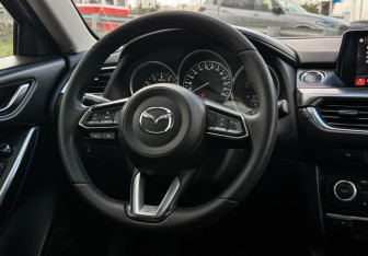 Подержанный автомобиль Mazda 6 Sedan 2018 года (14 фото)