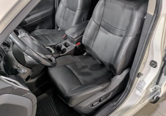Подержанный автомобиль Nissan Qashqai 2014 года (20 фото)