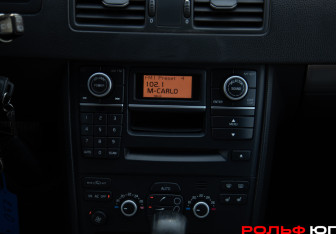 Подержанный автомобиль Volvo XC90 2009 года (16 фото)