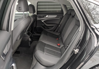 Подержанный автомобиль Audi A6 Sedan 2020 года (11 фото)