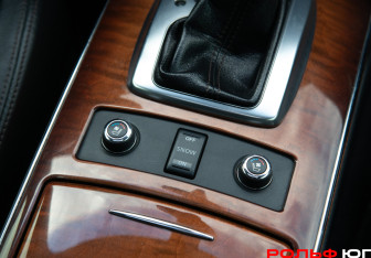 Подержанный автомобиль Infiniti FX 2013 года (20 фото)