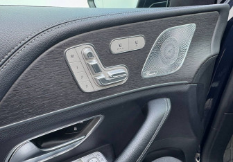 Подержанный автомобиль Mercedes-Benz GLE 2021 года (13 фото)