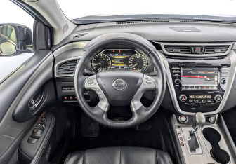 Подержанный автомобиль Nissan Murano Suv 2021 года (22 фото)