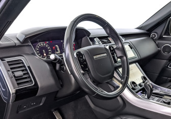 Подержанный автомобиль Land Rover Range Rover Sport 2020 года (14 фото)