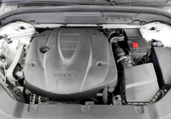 Подержанный автомобиль Volvo XC60 2019 года (9 фото)
