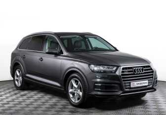 Подержанный автомобиль Audi Q7 2018 года (3 фото)