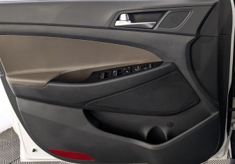 Подержанный автомобиль Hyundai Tucson 2020 года (19 фото)