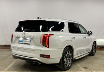 Подержанный автомобиль Hyundai Palisade 2020 года (5 фото)