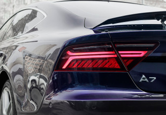 Подержанный автомобиль Audi A7 2016 года (37 фото)