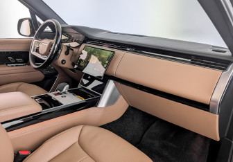 Подержанный автомобиль Land Rover Range Rover 2024 года (11 фото)