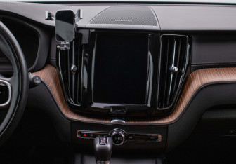 Подержанный автомобиль Volvo XC60 2020 года (14 фото)