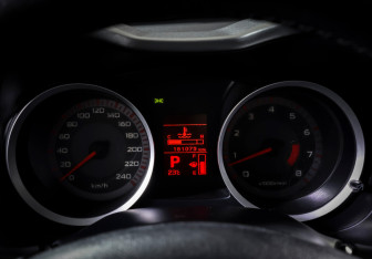 Подержанный автомобиль Mitsubishi Lancer Sedan 2008 года (15 фото)