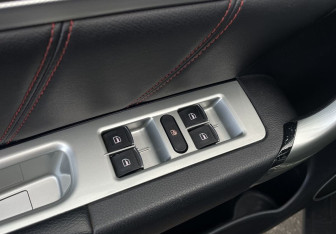Подержанный автомобиль Haval H6 2015 года (11 фото)