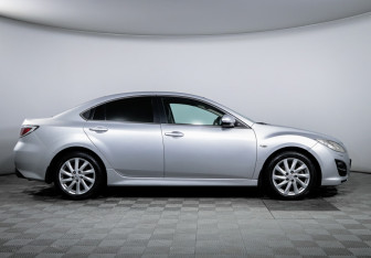 Подержанный автомобиль Mazda 6 Sedan 2012 года (4 фото)