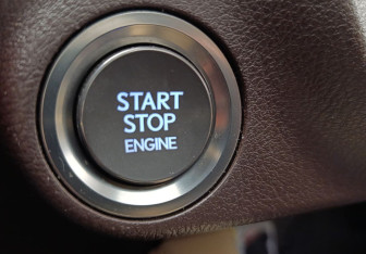 Подержанный автомобиль Lexus RX 2019 года (18 фото)