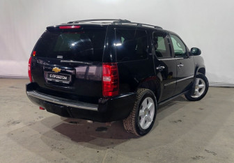 Подержанный автомобиль Chevrolet Tahoe 2013 года (4 фото)