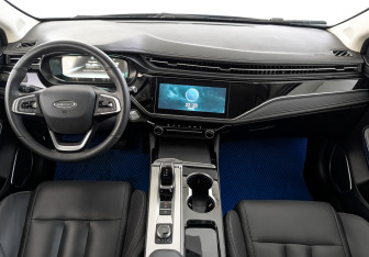 Подержанный автомобиль Omoda S5 2023 года (14 фото)