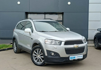 Подержанный автомобиль Chevrolet Captiva 2014 года (3 фото)