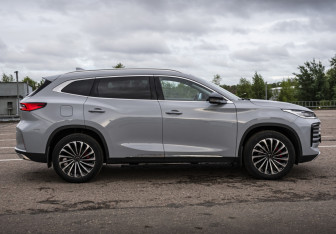 Подержанный автомобиль Exeed TXL 2023 года (4 фото)