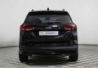 Подержанный автомобиль Chevrolet Equinox 2021 года (6 фото)