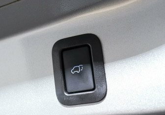 Подержанный автомобиль Toyota Highlander 2018 года (23 фото)