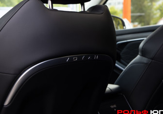 Подержанный автомобиль Voyah Free 2023 года (17 фото)