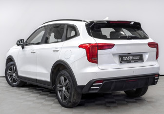 Подержанный автомобиль Haval Jolion 2024 года (7 фото)