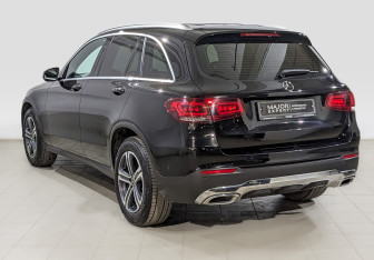 Подержанный автомобиль Mercedes-Benz GLC Coupe 2020 года (7 фото)