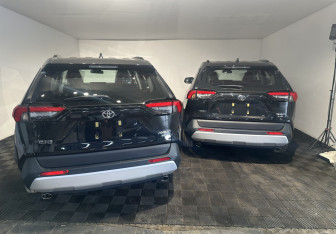 Новый Toyota RAV4 2025 (8 фото)