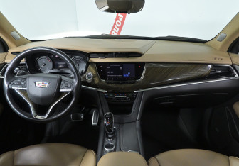 Подержанный автомобиль Cadillac XT6 2020 года (8 фото)