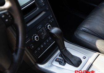 Подержанный автомобиль Volvo XC90 2009 года (19 фото)