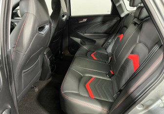 Подержанный автомобиль Kaiyi E5 2023 года (13 фото)