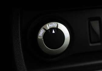 Подержанный автомобиль Renault Duster 2017 года (10 фото)