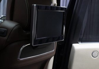 Подержанный автомобиль Land Rover Range Rover 2016 года (18 фото)