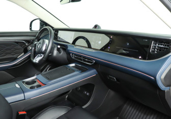 Подержанный автомобиль Voyah Free 2023 года (9 фото)