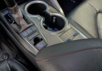 Подержанный автомобиль Toyota Camry Sedan 2021 года (21 фото)