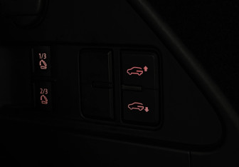 Подержанный автомобиль Volkswagen Touareg 2013 года (14 фото)