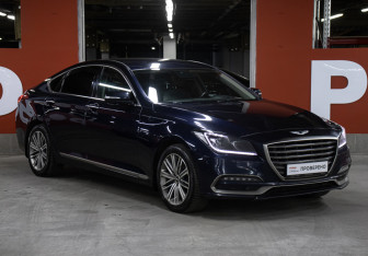 Подержанный автомобиль Genesis G80 2017 года (3 фото)