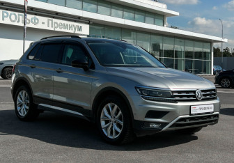 Подержанный автомобиль Volkswagen Tiguan 2019 года (3 фото)