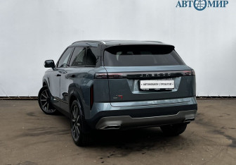 Подержанный автомобиль Jaecoo J7 2023 года (7 фото)
