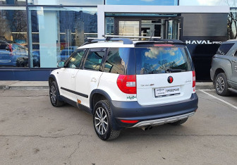 Подержанный автомобиль Skoda Yeti 2012 года (7 фото)
