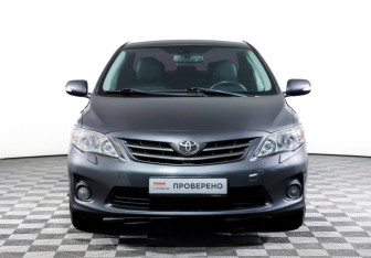 Подержанный автомобиль Toyota Corolla Sedan 2012 года (2 фото)