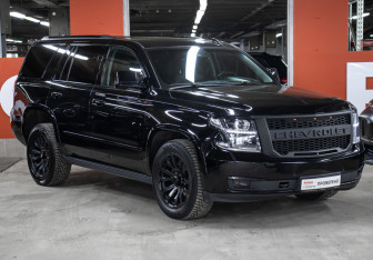Подержанный автомобиль Chevrolet Tahoe 2016 года (3 фото)