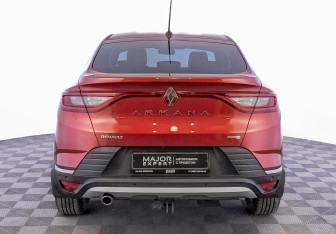 Подержанный автомобиль Renault Arkana 2019 года (6 фото)